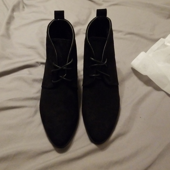 Black suede boots - Picture 3 of 3